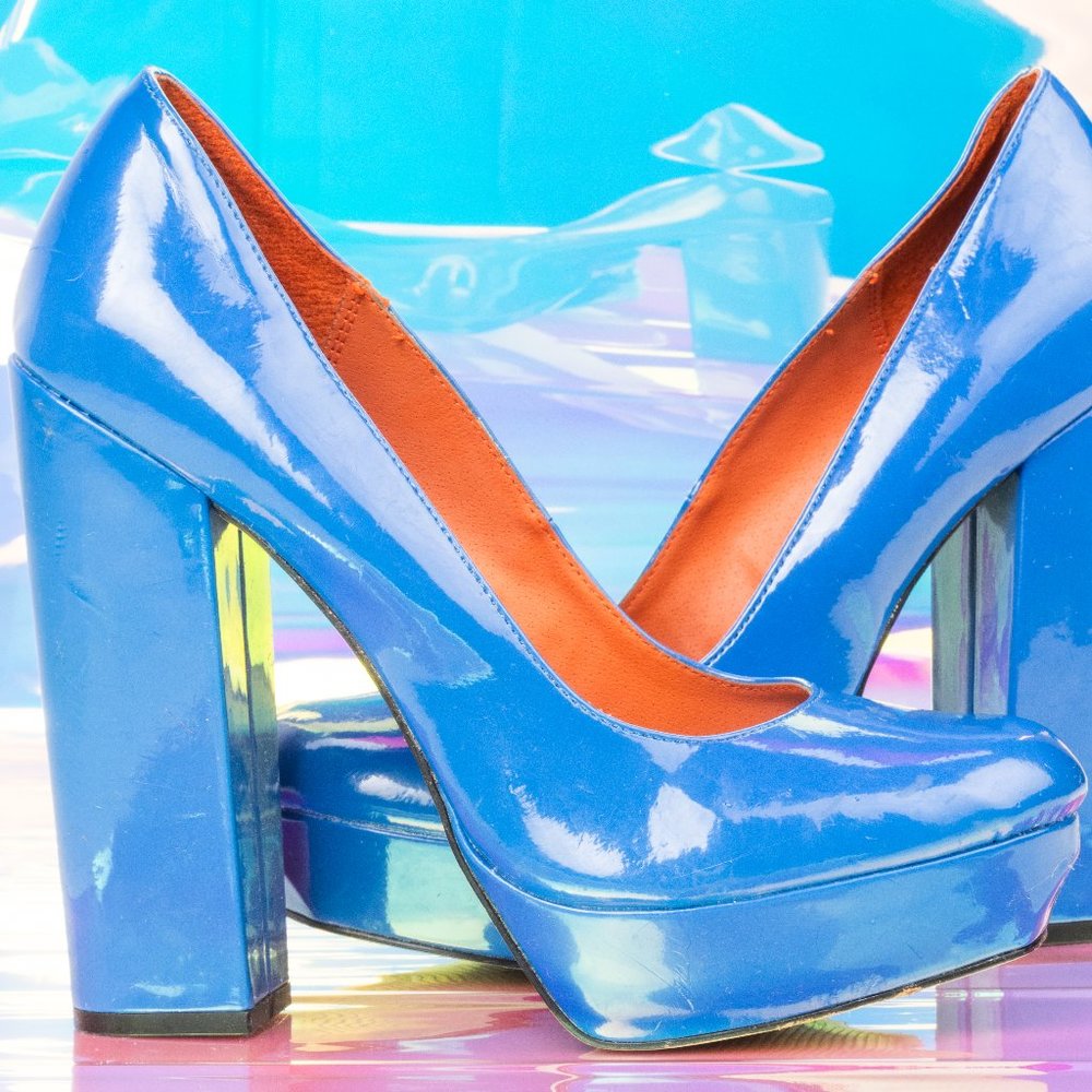 Blue Platform pumps
